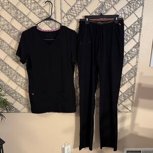 Small Black Scrub Top and small tall Pants Set